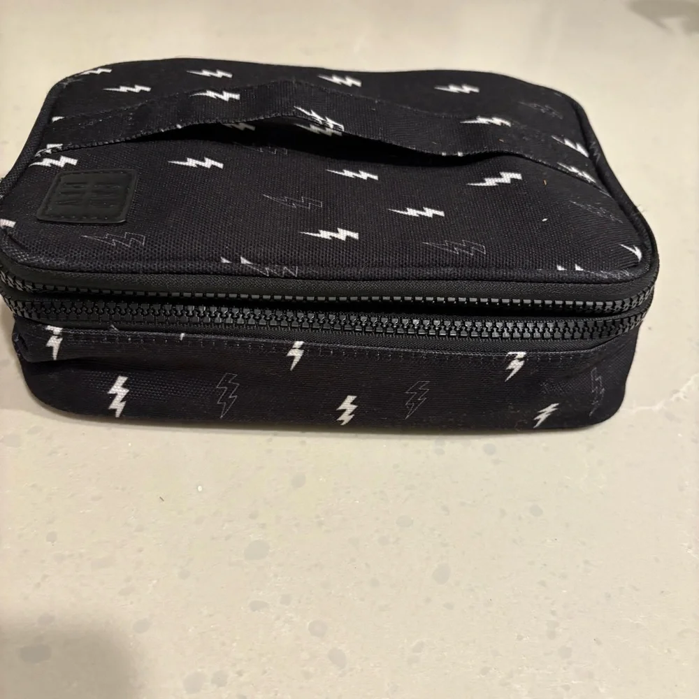 Rad Rev Black and White Lightning Bolt Jewelry Travel Bag - Picture 9 of 9